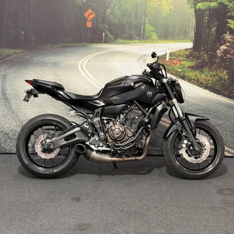 2018 yamaha mt-07 lams road