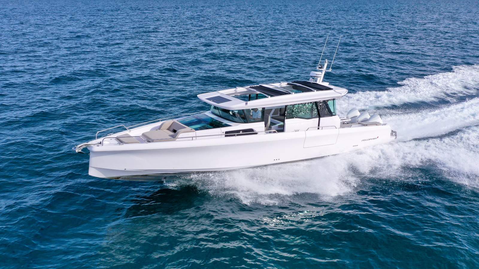 2025 axopar 45 cross cabin offshore cruiser