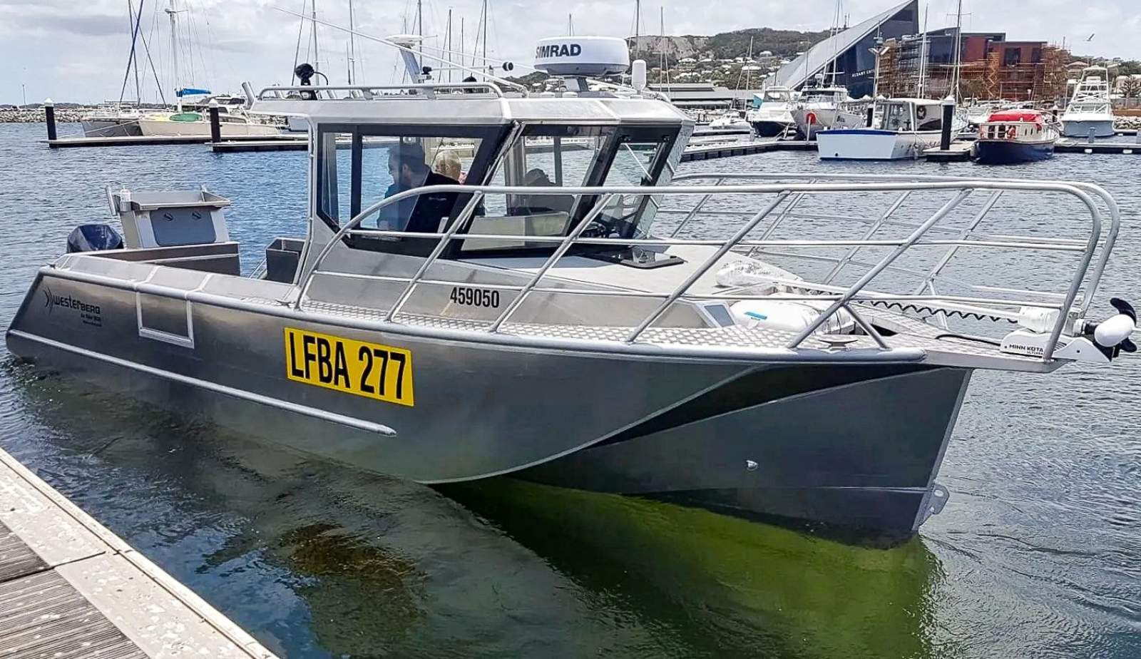 air rider 8.1 forward fishing boat