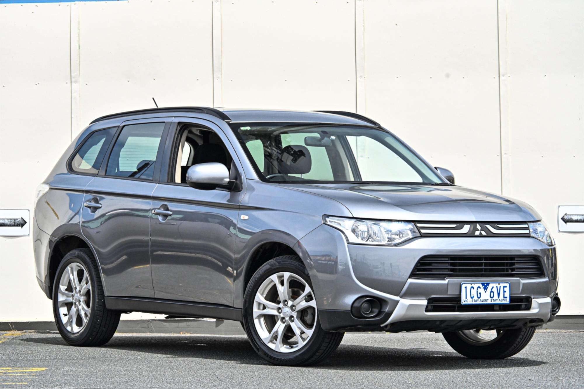 2014 mitsubishi outlander zj es constantly variable transmission wagon