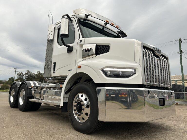 2025 western star 47x prime mover