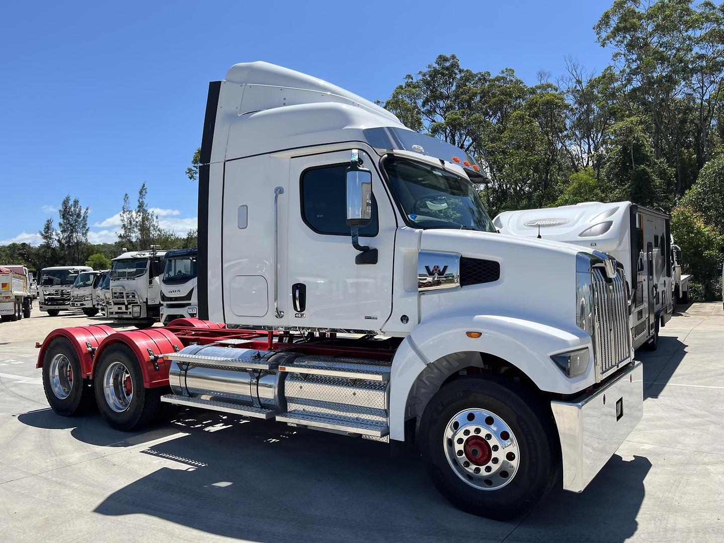 2024 western star 48x prime mover