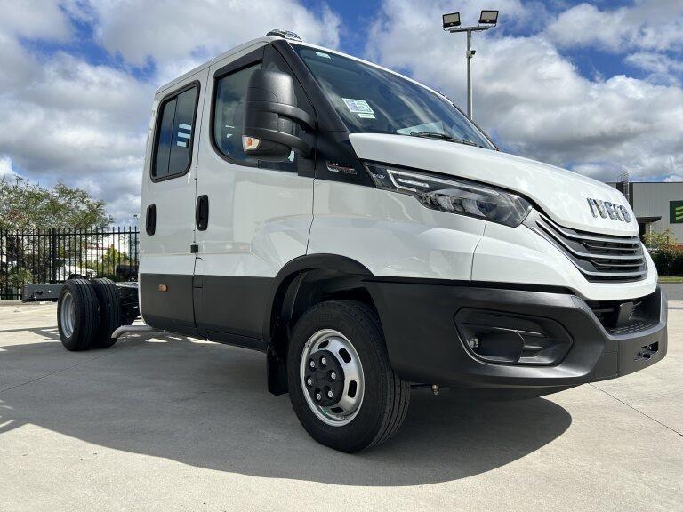 2024 iveco daily 50-210 (wb3750) crew c/chas