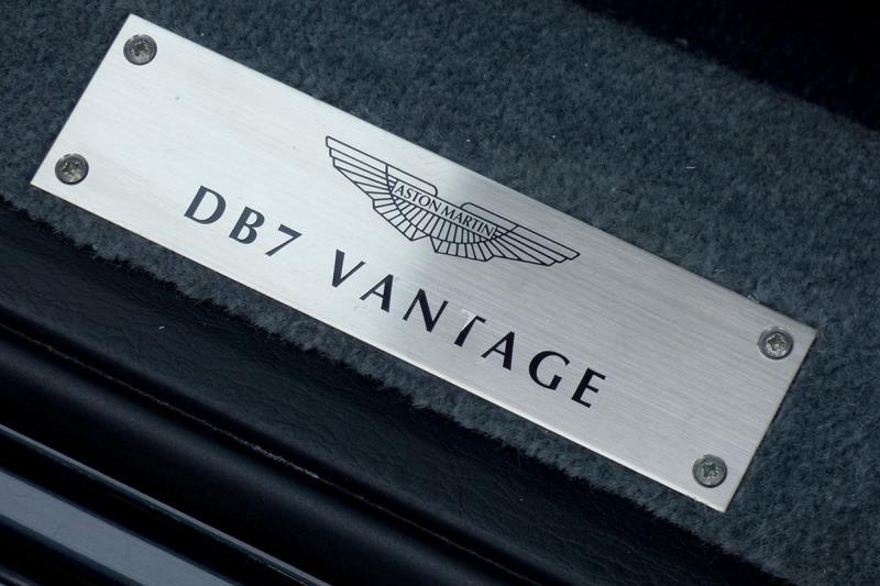 2002 ASTON MARTIN DB7 VANTAGE