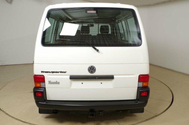 2003 VOLKSWAGEN TRANSPORTER (SWB) T4