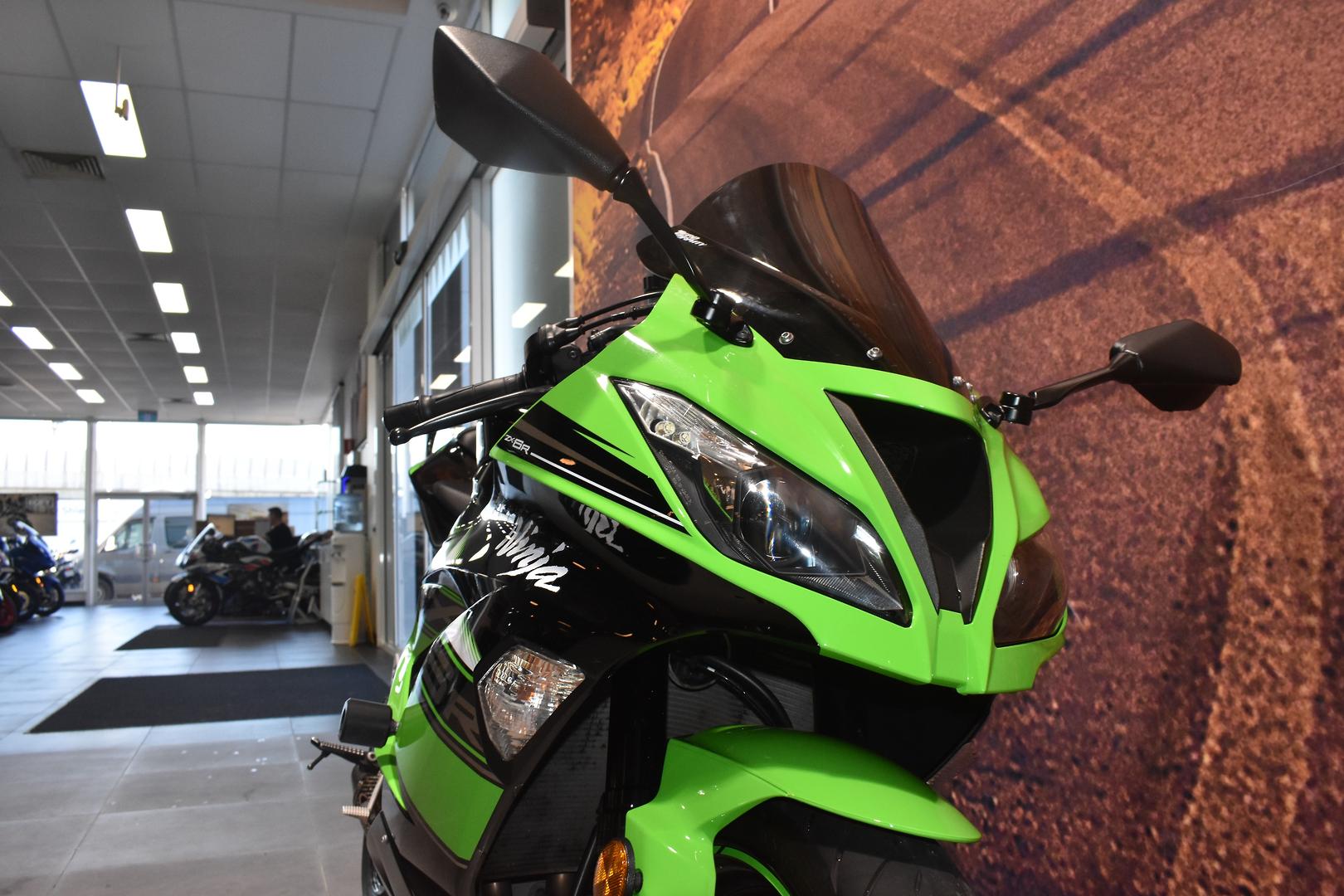 2017 KAWASAKI NINJA ZX-6R ABS (636) KRT REPLICA (ZX636F) - JBFD5262692 ...