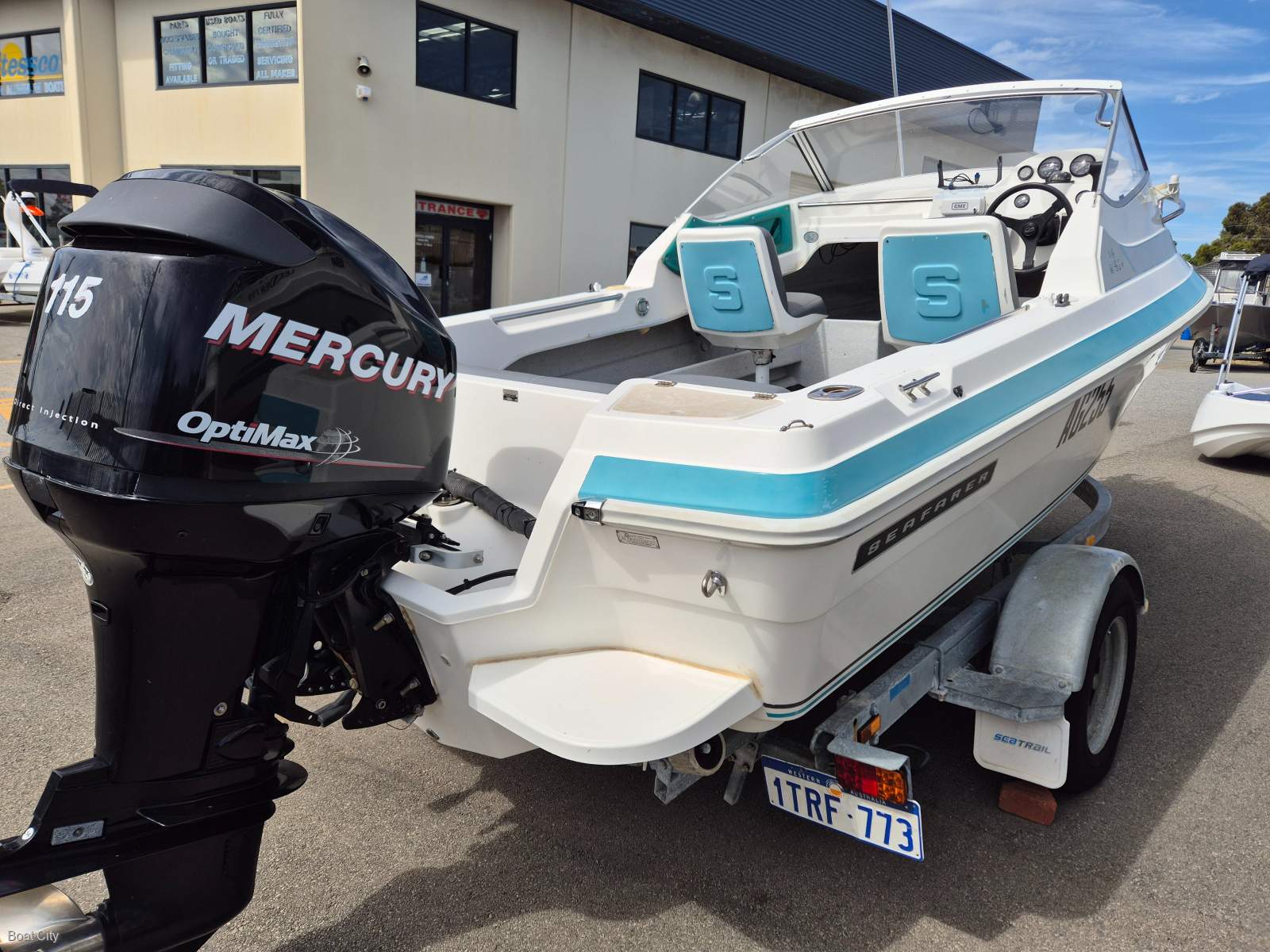 1999 SEAFARER 5 .0M V-SEA CUDDY CABIN