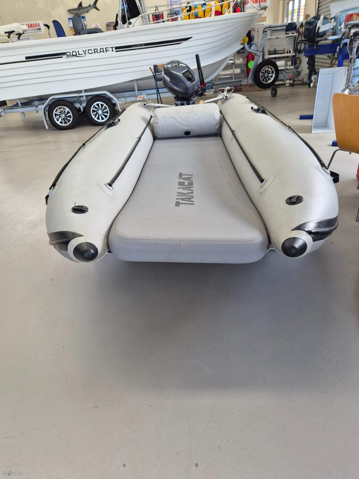 UNKNOWN BOAT