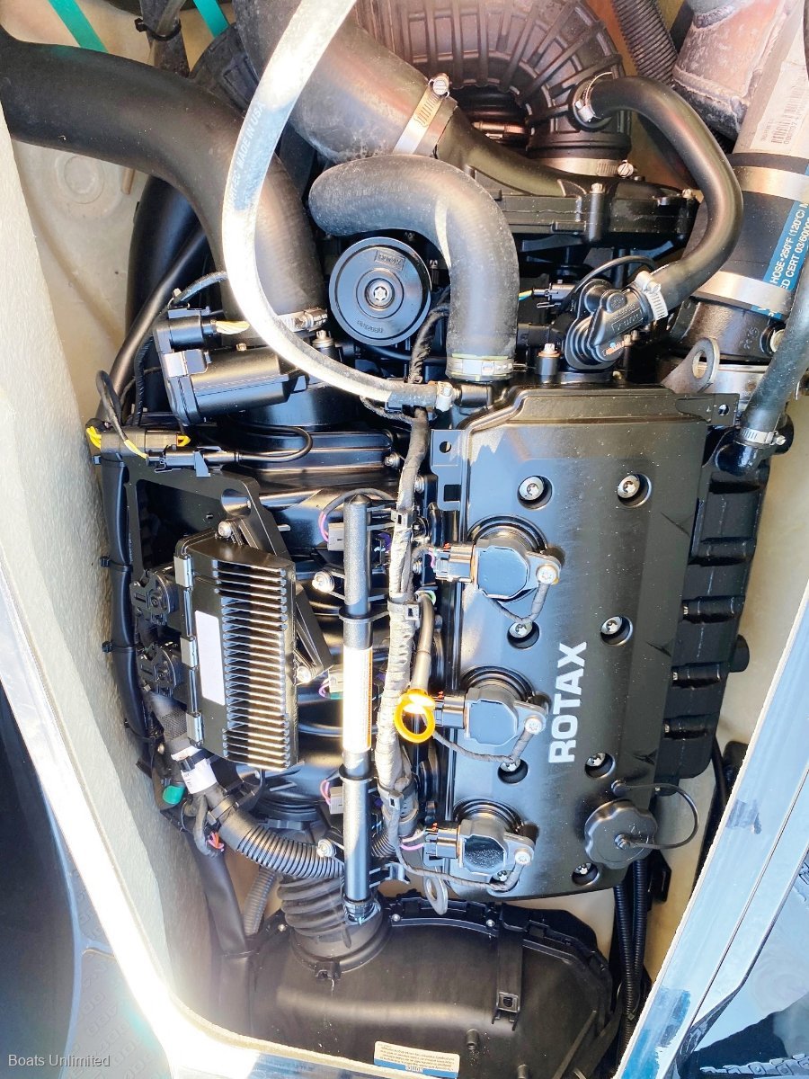 2017 SEADOO GTR230 SUPERCHARGED 3 SEATER BTFD5169166 BOATTRADER