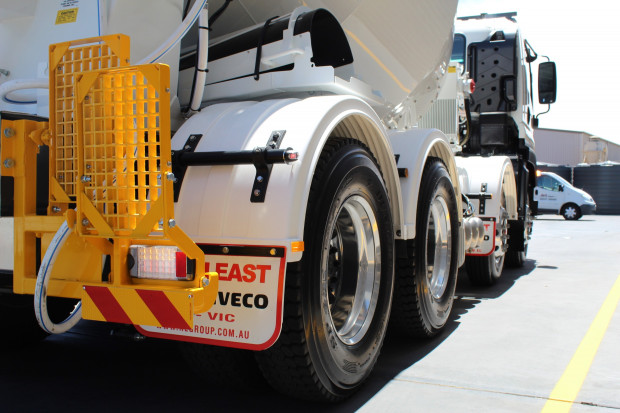 2023 ISUZU FYJ 300-350 BUILD SLOTS SECURED JANUARY TRUCK FYJ 300-350 AUTOMATIC CONCRETE AGITATOR