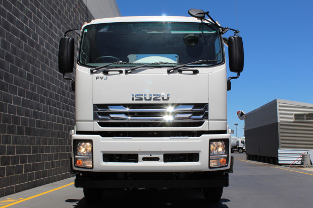 2023 ISUZU FYJ 300-350 AUTOMATIC CONCRETE AGITATOR