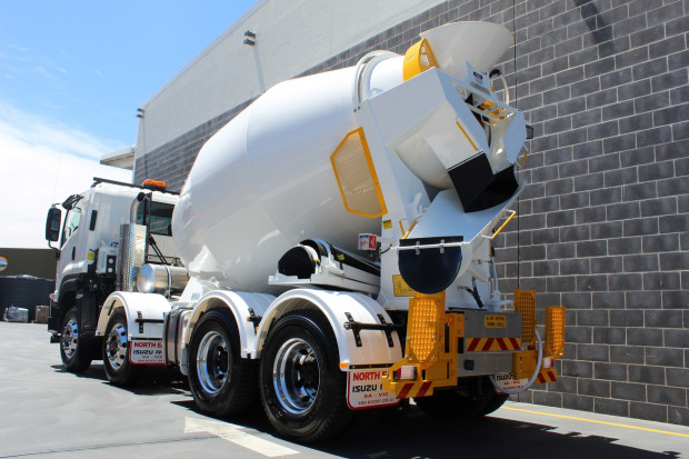 2023 ISUZU FYJ 300-350 AUTOMATIC CONCRETE AGITATOR