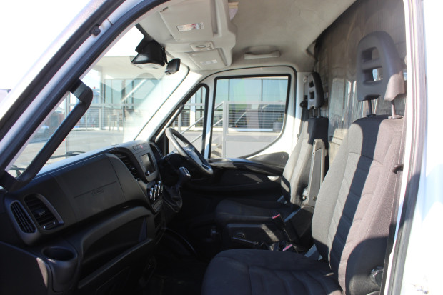 2017 IVECO DAILY 35S13 VAN DAILY 35S13 AUTOMATIC VAN