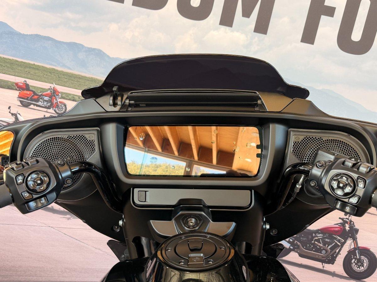 2025 HARLEY-DAVIDSON STREET GLIDE 117 (FLHX) CRUISER
