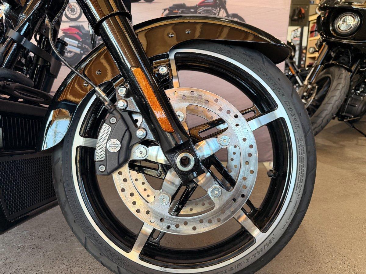 2025 HARLEY-DAVIDSON STREET GLIDE 117 (FLHX) CRUISER