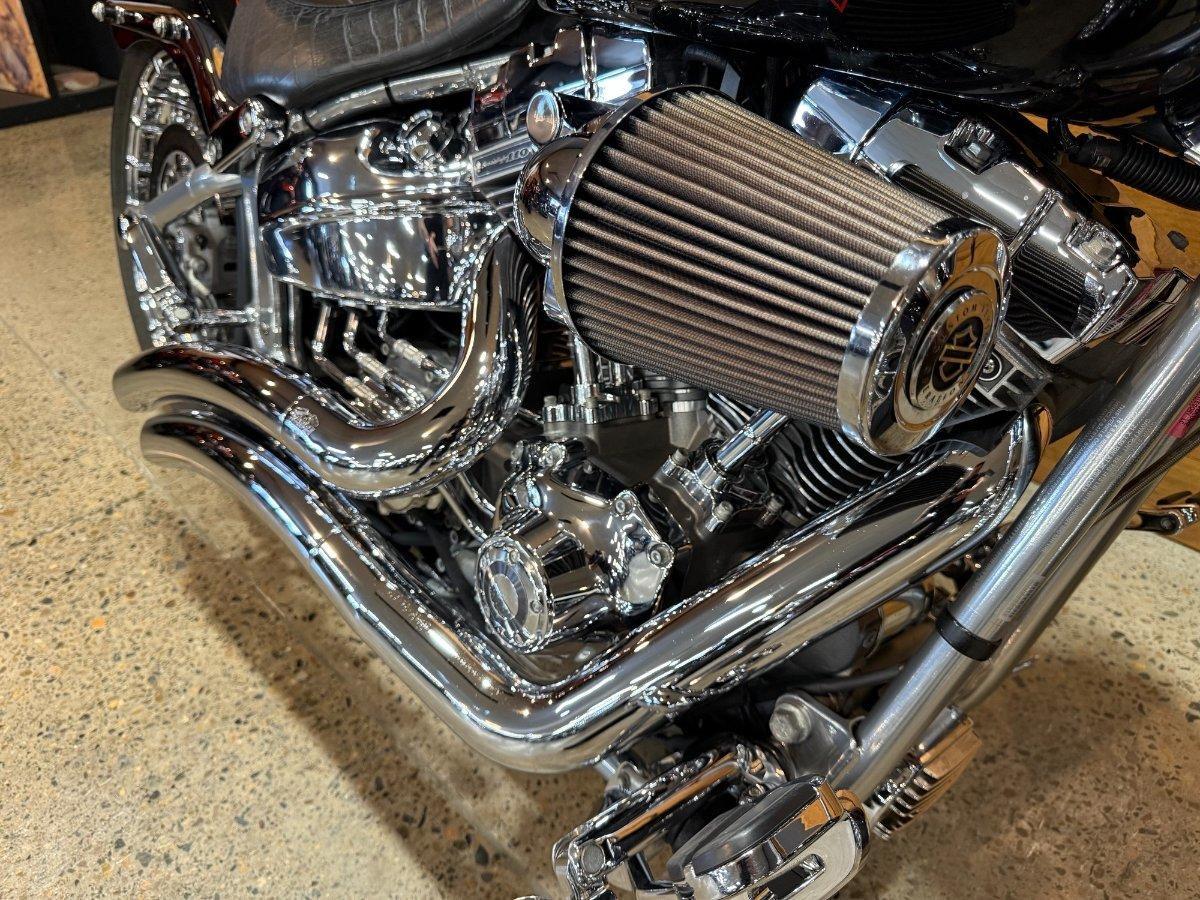 2013 HARLEY-DAVIDSON CVO BREAKOUT (FXSBSE) CRUISER