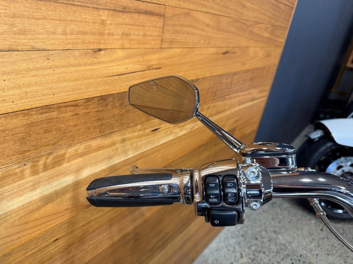 2013 HARLEY-DAVIDSON CVO BREAKOUT (FXSBSE) CRUISER