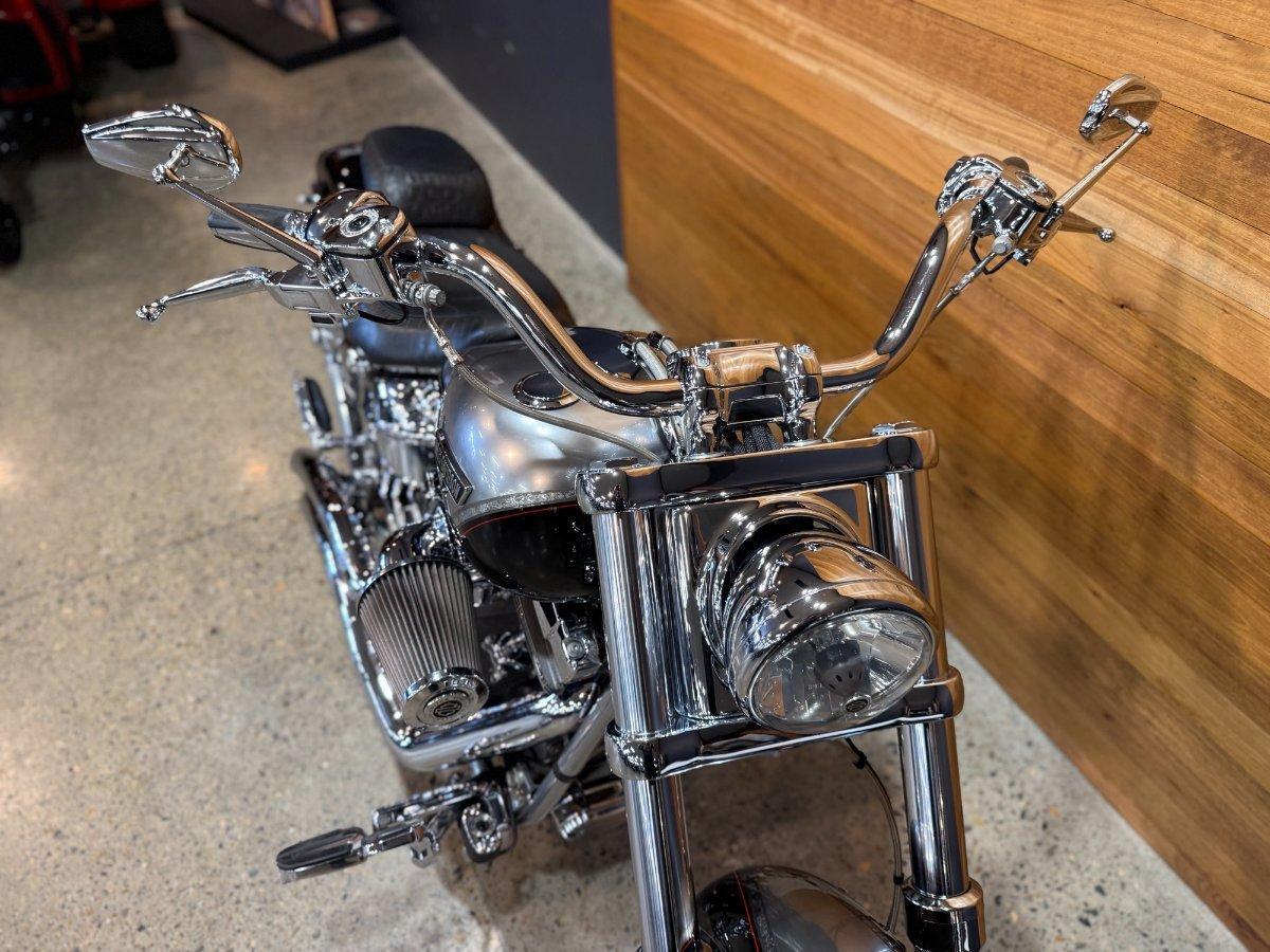 2013 HARLEY-DAVIDSON CVO BREAKOUT (FXSBSE) CRUISER