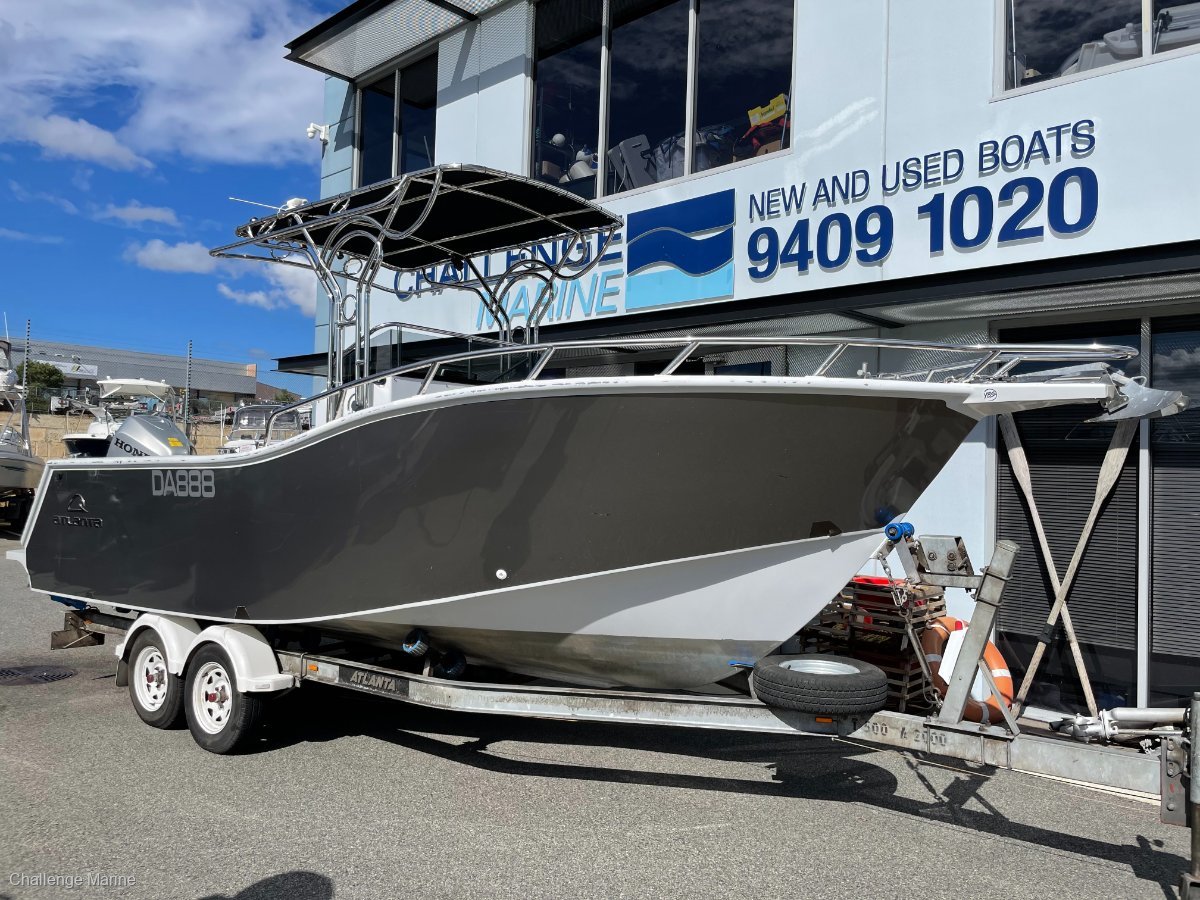 2010 7M CENTRE CONSOLE BTFD5191223 BOATTRADER