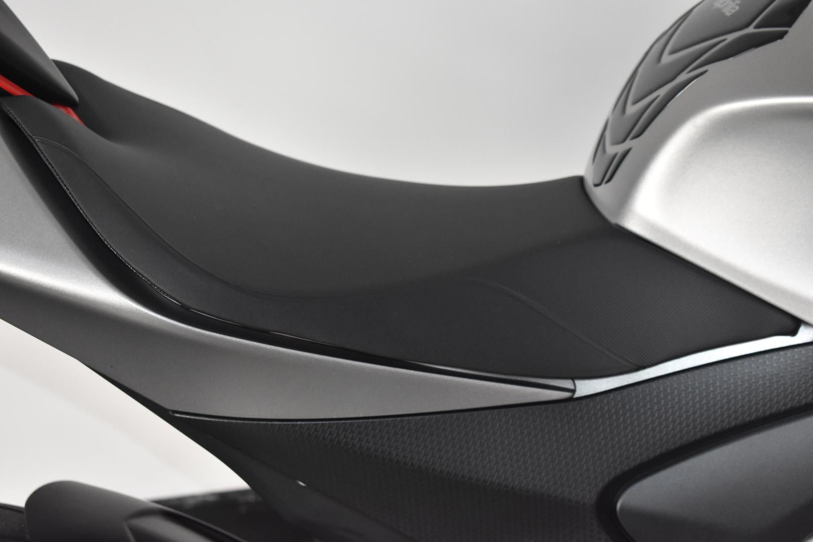 2022 APRILIA RSV4 1100 RR MY21 SPORTS