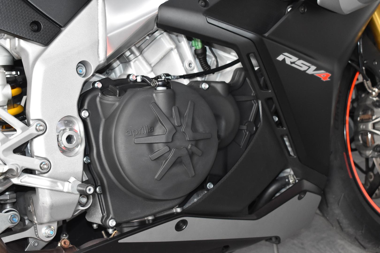 2022 APRILIA RSV4 1100 RR MY21 SPORTS