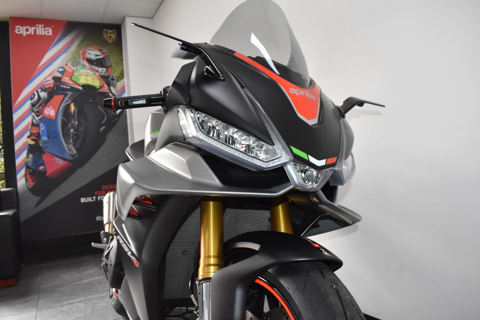 2022 APRILIA RSV4 1100 RR MY21 SPORTS