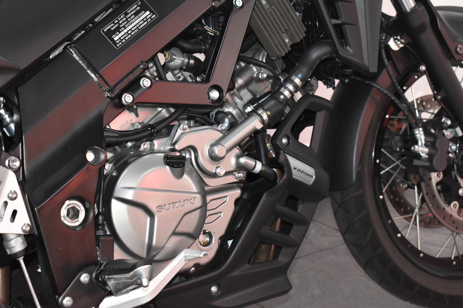 2018 SUZUKI V-STROM 650XT (DL650XA) DUAL SPORTS