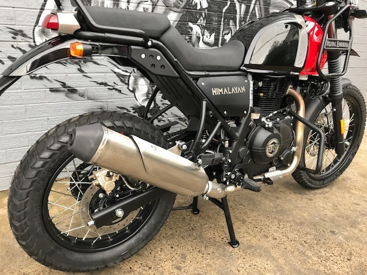 second hand bike himalayan