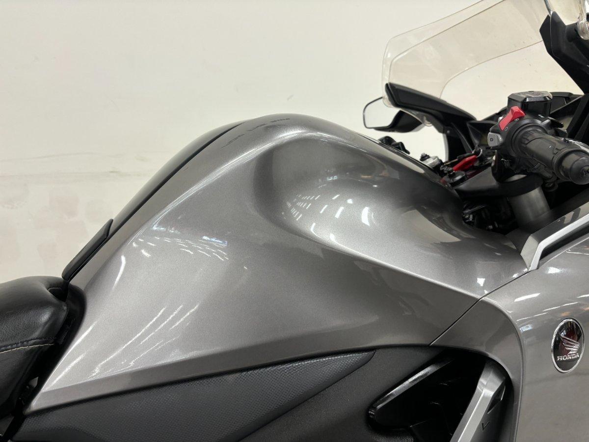 2010 HONDA VFR1200F ROAD
