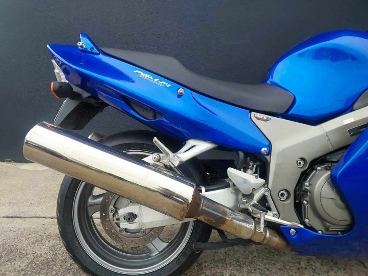 Elevadores De Manillar De Aluminio Para Horquillas De 43mm En Honda CBR1100XX Blackbird Y VFR800