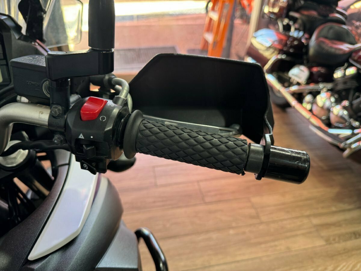 2019 SUZUKI V-STROM 650XT (DL650XA) DUAL SPORTS