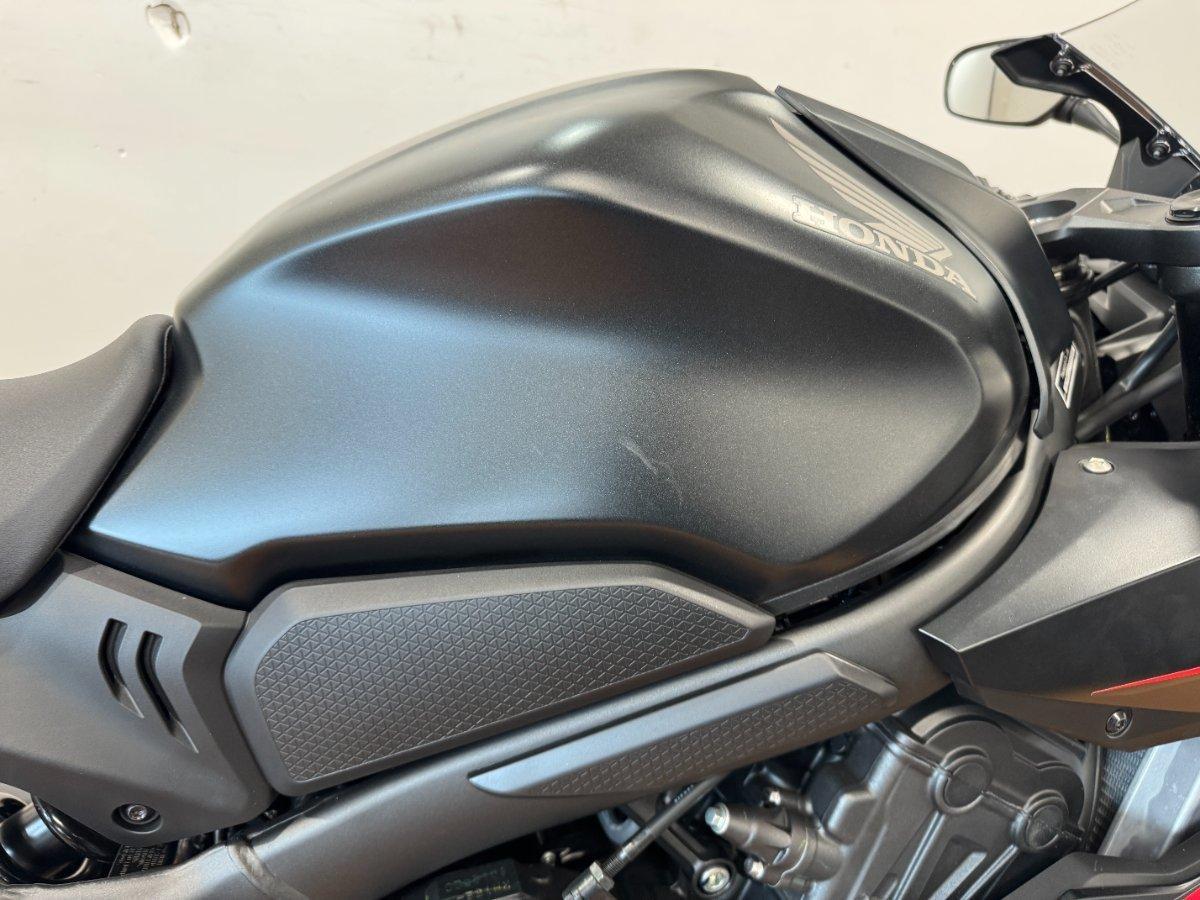 2024 HONDA CBR650R ABS SPORTS