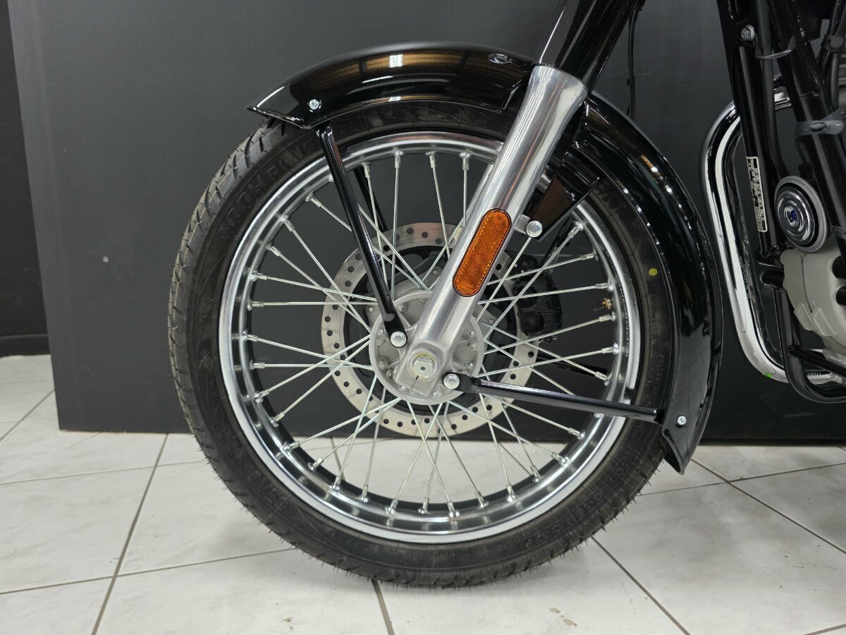 2025 ROYAL ENFIELD (SEE ALSO ENFIELD) BULLET 350 ROAD