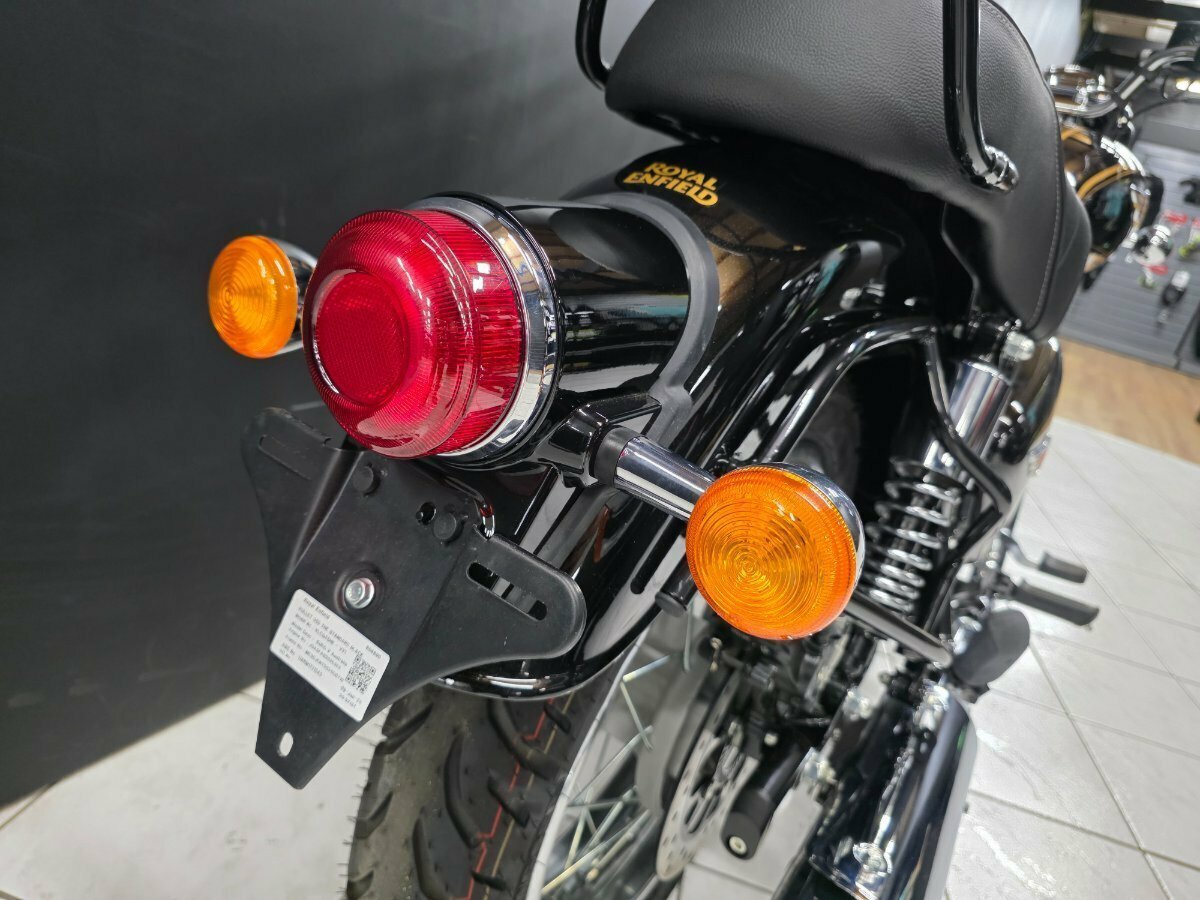 2025 ROYAL ENFIELD (SEE ALSO ENFIELD) BULLET 350 ROAD