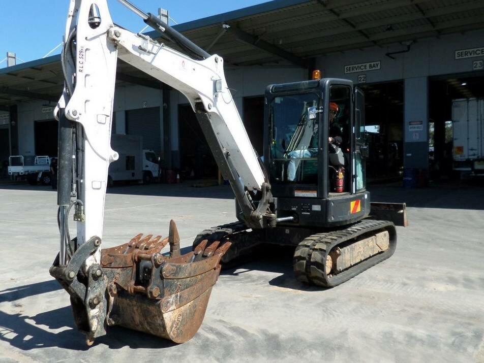 2017 BOBCAT E50 E50 AUTOMATIC 1D TRACK MOUNTED EXCAVATOR JHFD5072830