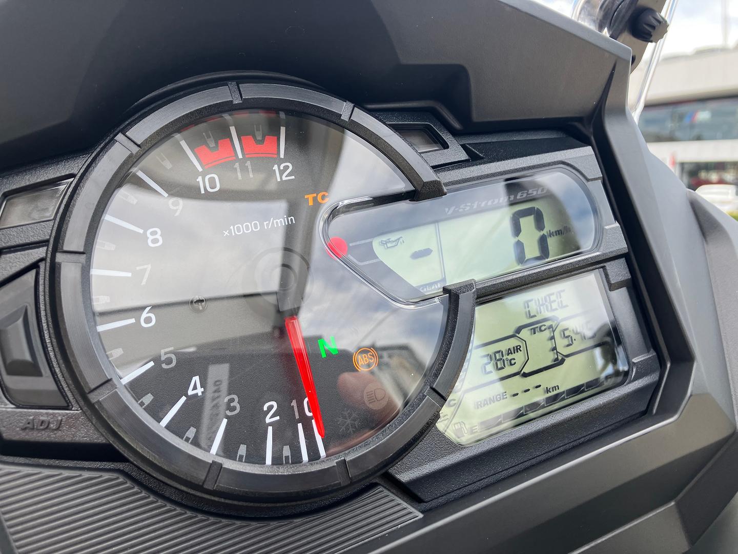 2024 SUZUKI V-STROM 650XT (DL650XA) DUAL SPORTS