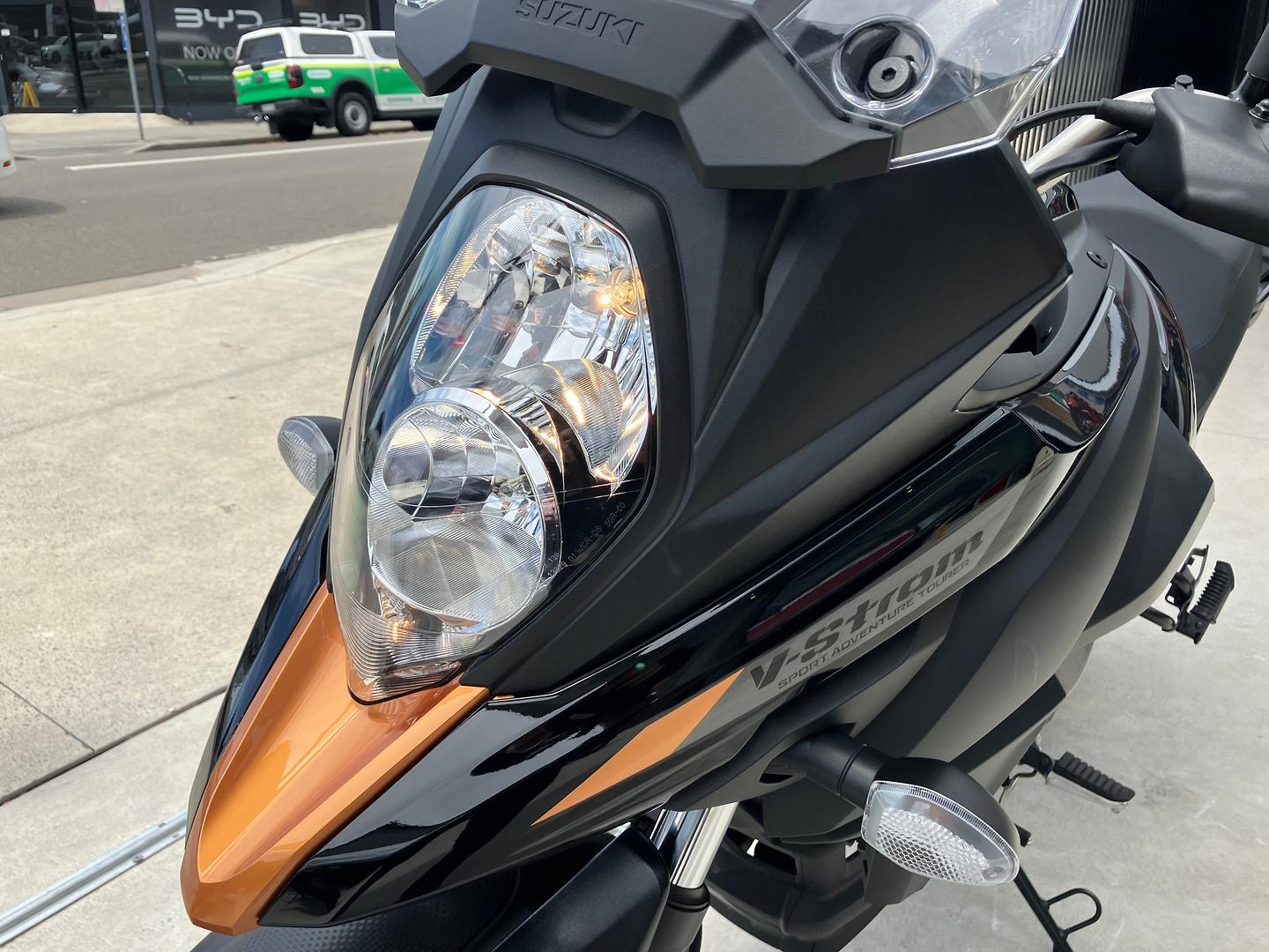 2024 SUZUKI V-STROM 650XT (DL650XA) DUAL SPORTS