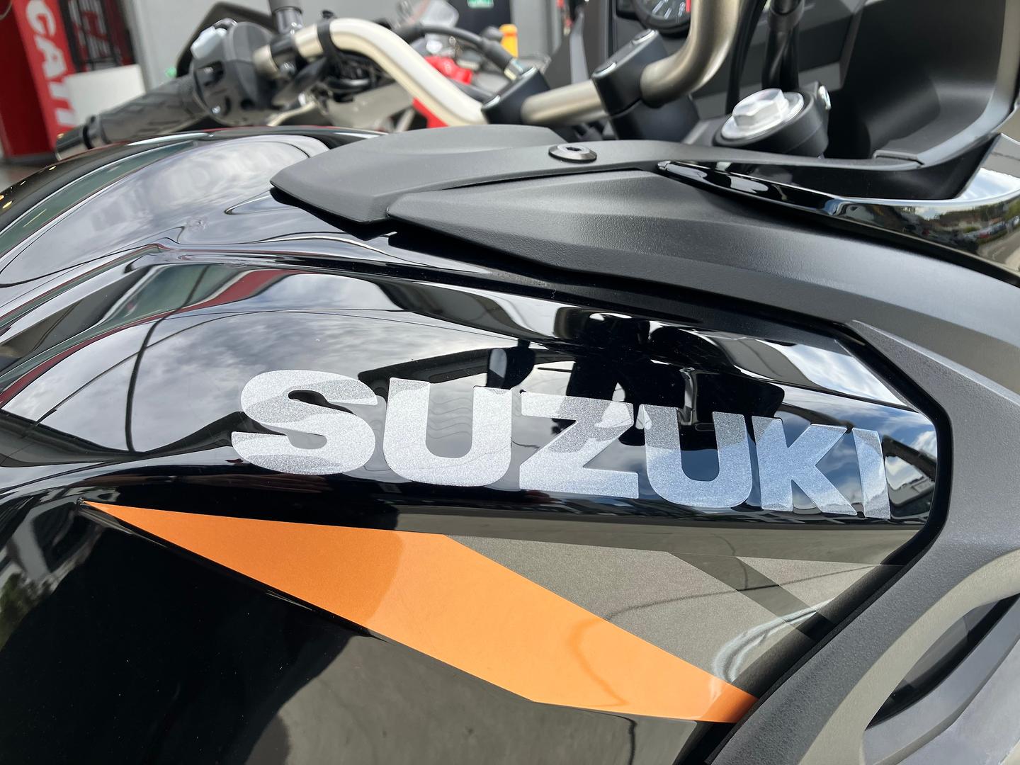 2024 SUZUKI V-STROM 650XT (DL650XA) DUAL SPORTS
