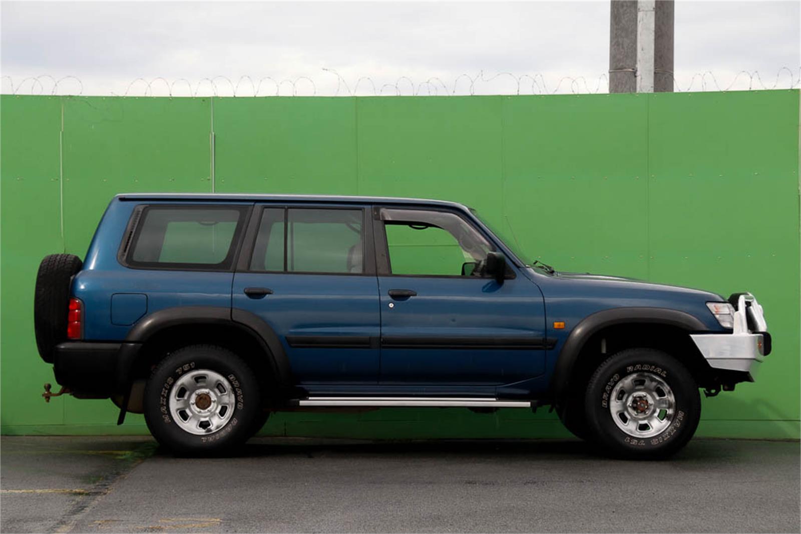 Pre Owned Nissan Patrol Automatic:  Top Condition, Unbeatable Value! - ygtvq9f