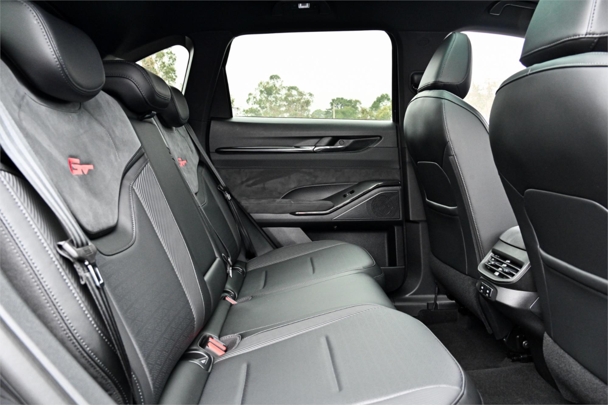 2025 GWM HAVAL H6GT B03 ULTRA SPORTS AUTOMATIC DUAL CLUTCH WAGON