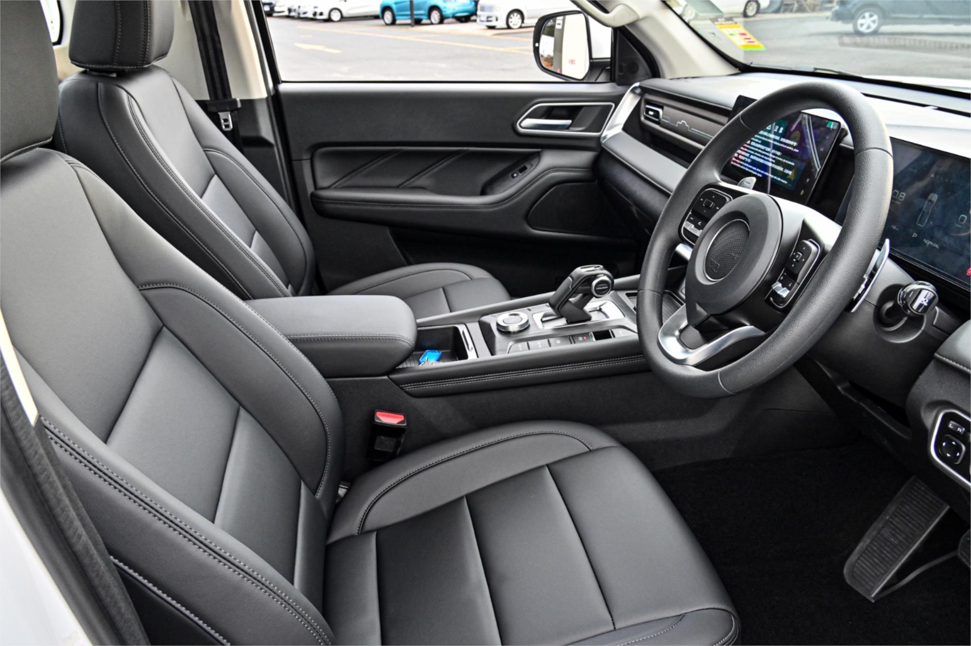2025 GWM CANNON NPW PREMIUM SPORTS AUTOMATIC TRAYTOP