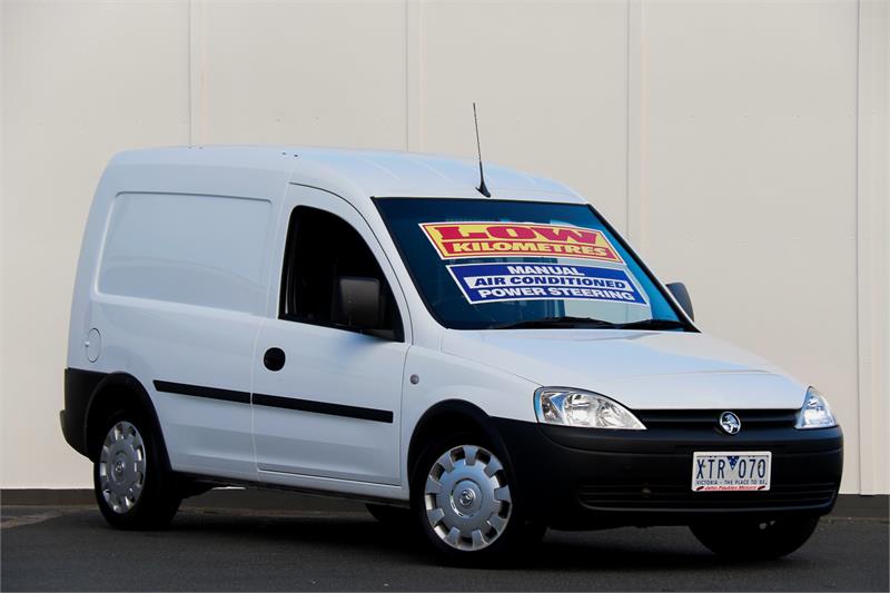2010 HOLDEN COMBO XC MANUAL VAN JACFD5234517 JUST TRUCKS