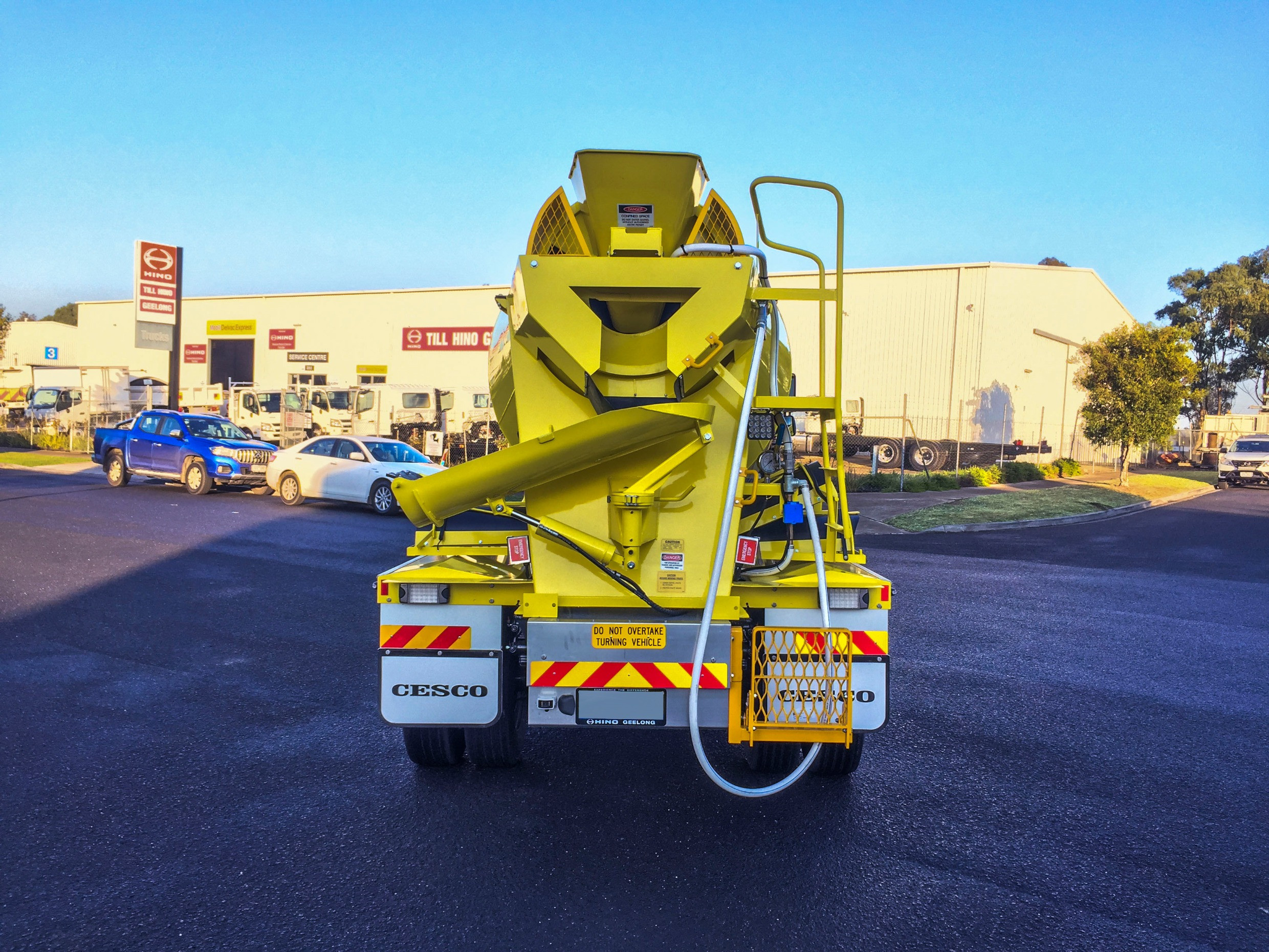 2020 HINO FE 1426500 SERIES AUTOMATIC CONCRETE AGITATOR JTFD5167375