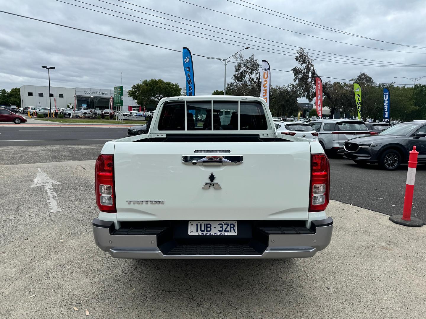 2024 MITSUBISHI TRITON MV MY24 GLX (4x2) 6 SP AUTOMATIC DOUBLE CAB P/UP