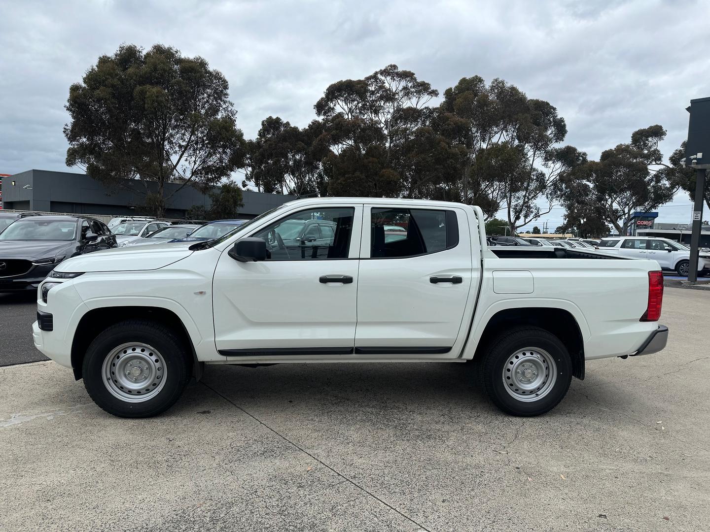 2024 MITSUBISHI TRITON MV MY24 GLX (4x2) 6 SP AUTOMATIC DOUBLE CAB P/UP
