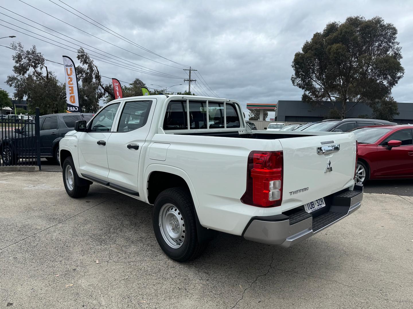 2024 MITSUBISHI TRITON MV MY24 GLX (4x2) 6 SP AUTOMATIC DOUBLE CAB P/UP