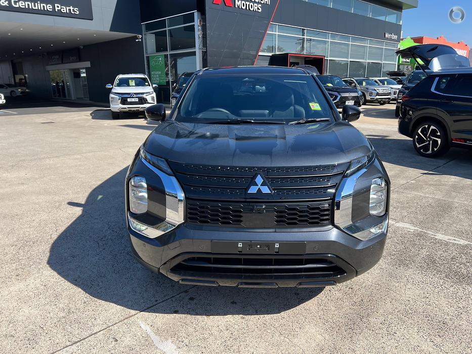 2025 MITSUBISHI OUTLANDER BLACK EDITION ZM AUTO 2WD MY24 - JAFFD5340163 ...