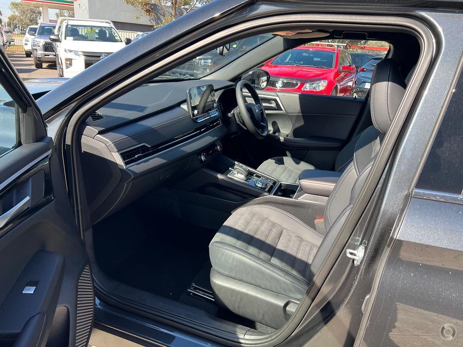 2025 MITSUBISHI OUTLANDER BLACK EDITION ZM AUTO 2WD MY24 - JAFFD5340163 ...