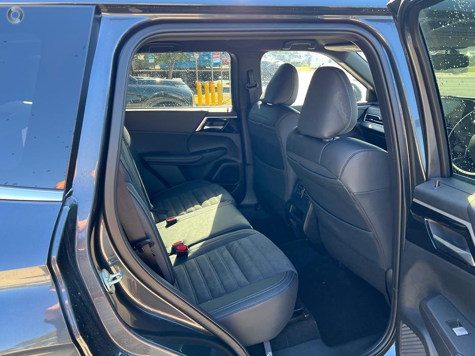 2025 MITSUBISHI OUTLANDER BLACK EDITION ZM AUTO 2WD MY24 - JAFFD5340163 ...