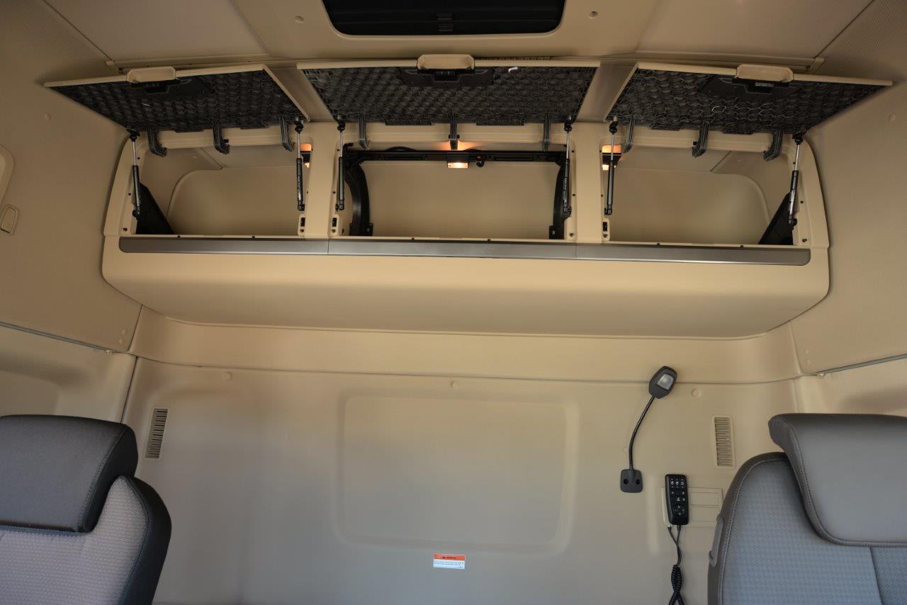 2019 HYUNDAI XCIENT PRIME MOVER